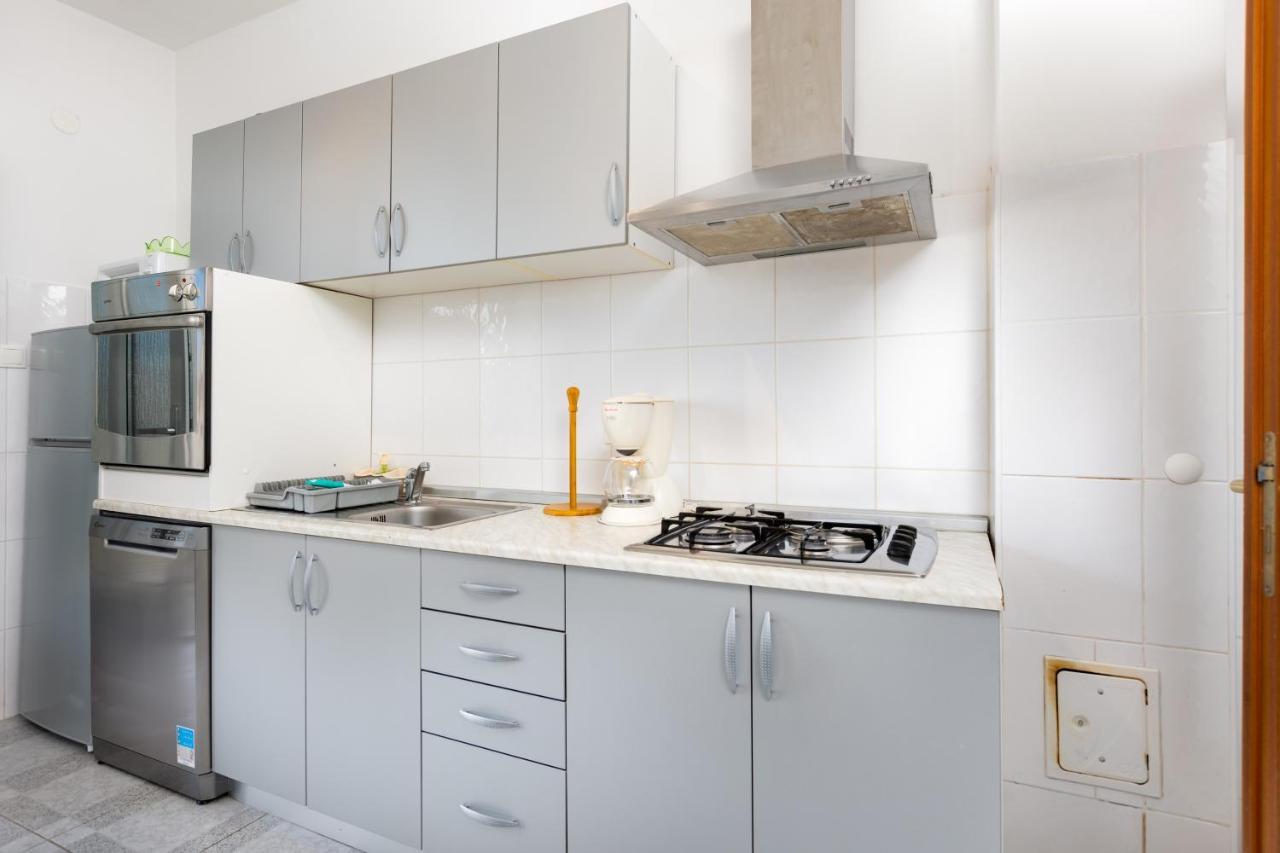 Apartments Meri Sveti Ivan  ภายนอก รูปภาพ