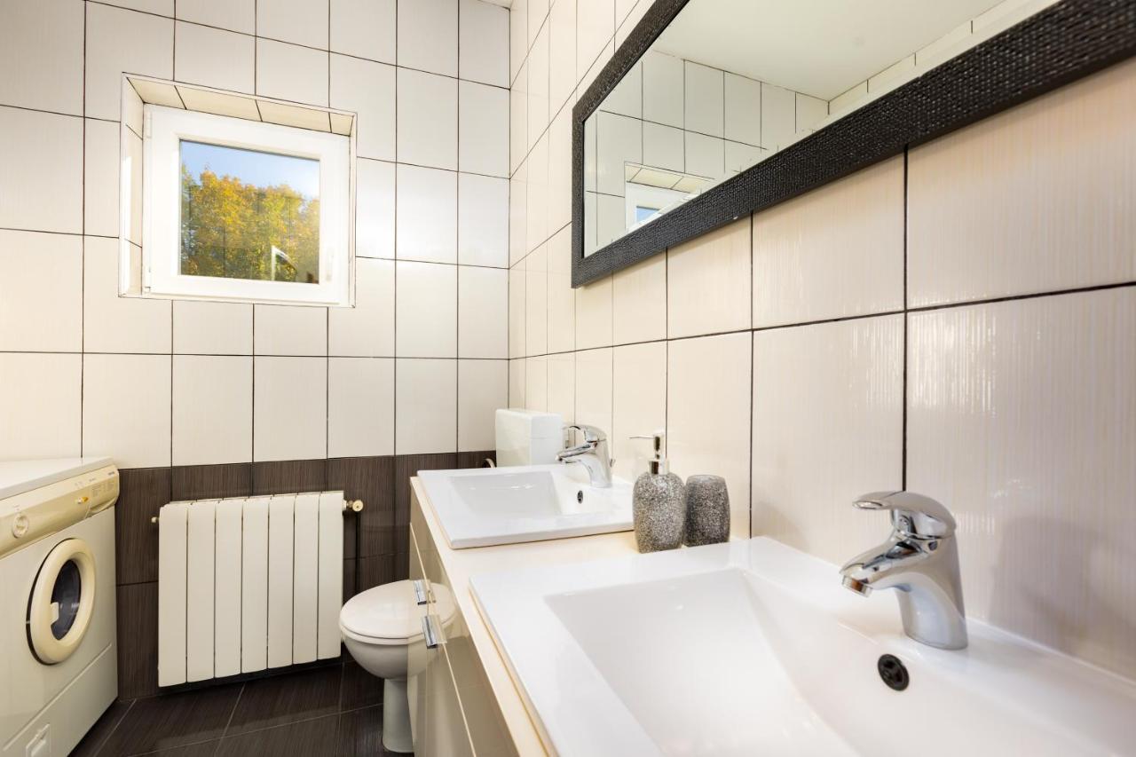Apartments Meri Sveti Ivan  ภายนอก รูปภาพ