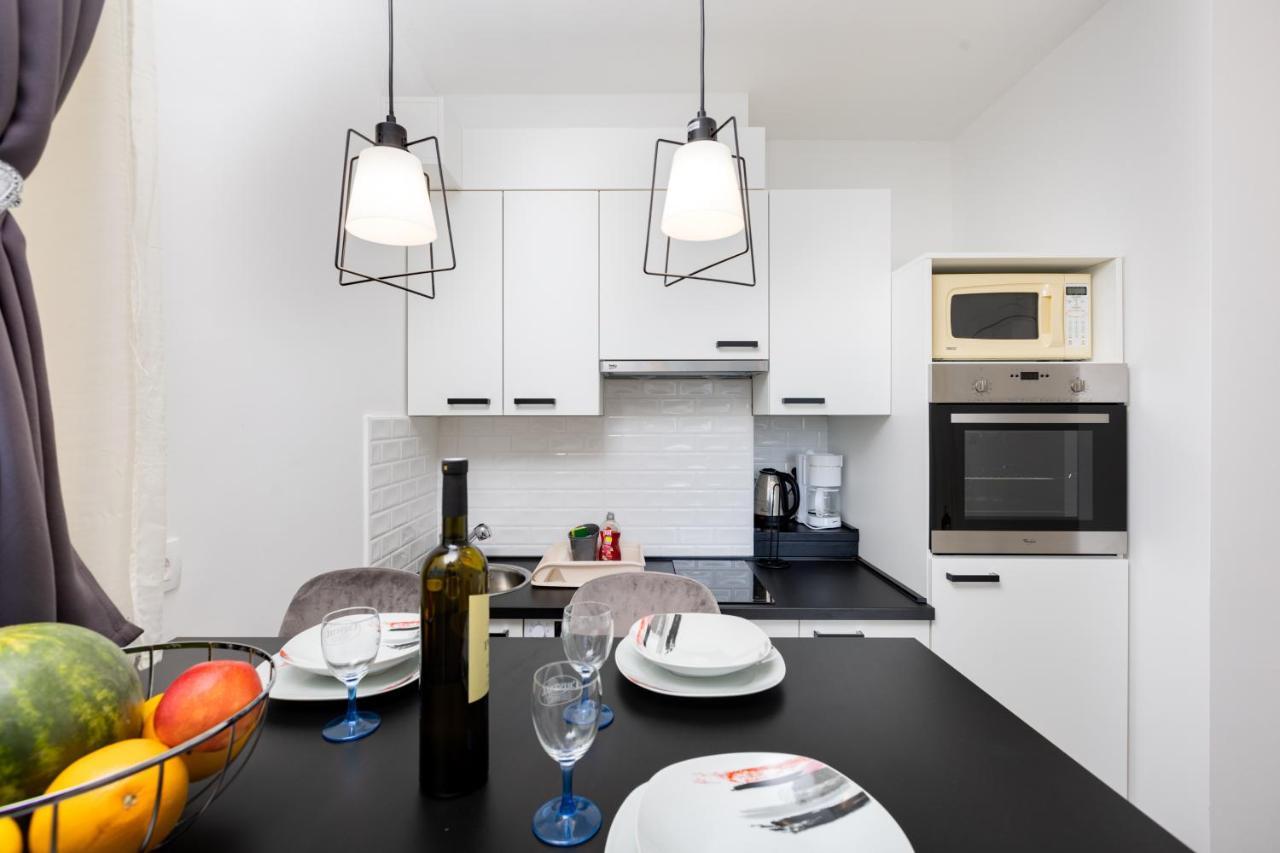 Apartments Meri Sveti Ivan  ภายนอก รูปภาพ